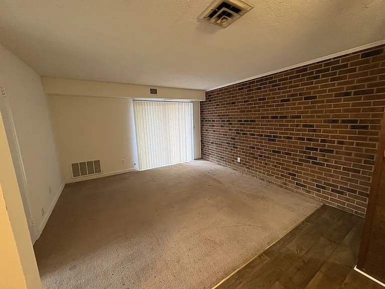 1023 S Church St #2A — Photo 5