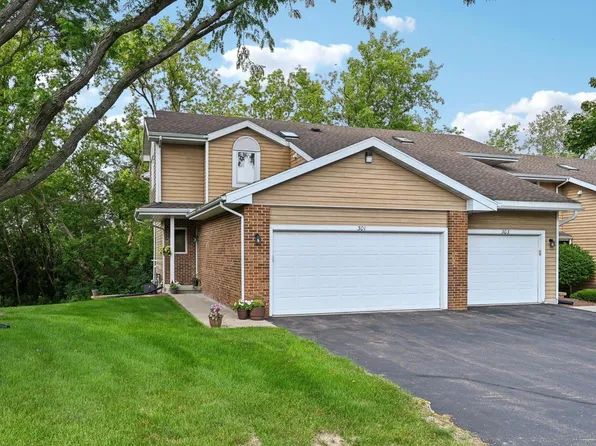 301 Castle Oaks Crossing, Waunakee, WI 53597