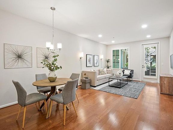 Rental does not come furnished