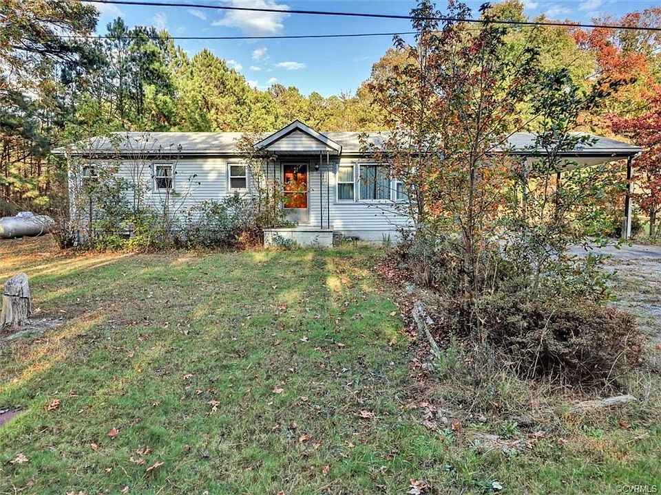 1st image of 23118 Port Dr