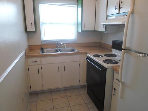 4th image of 4000 3rd St N APT 306