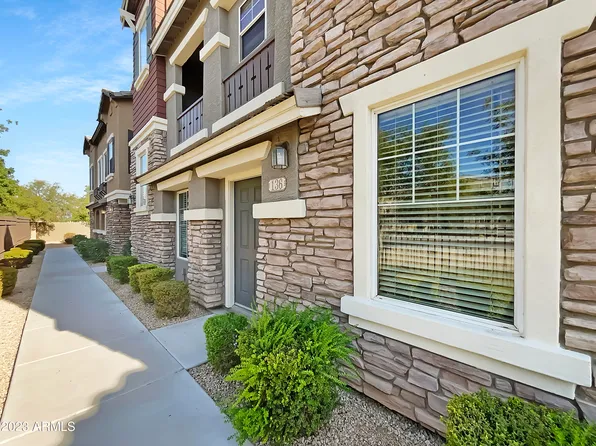 136 W CAMPBELL Court, Gilbert, AZ 85233