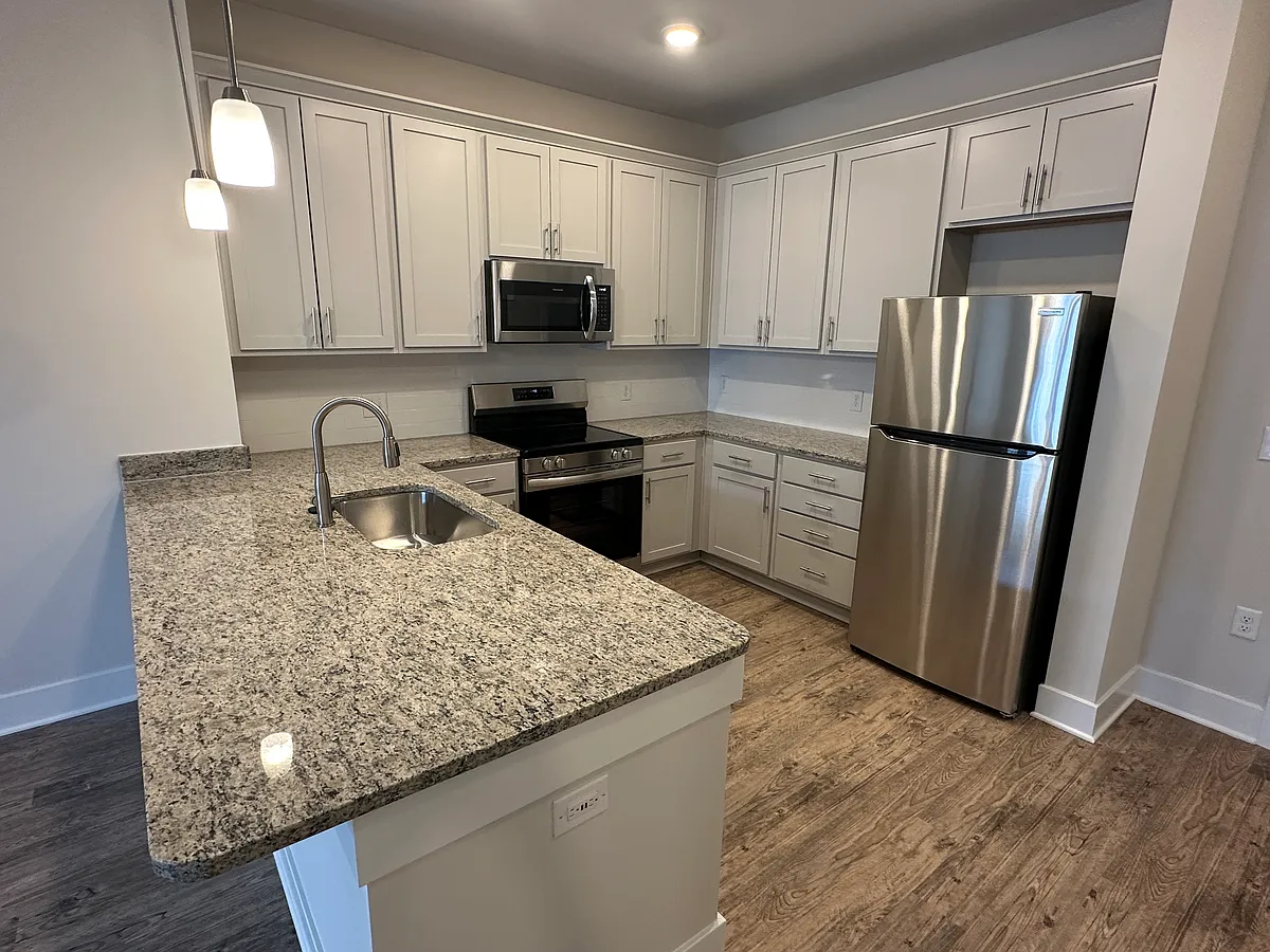 Kitchen - 10525 Stony Bluff Dr #304
