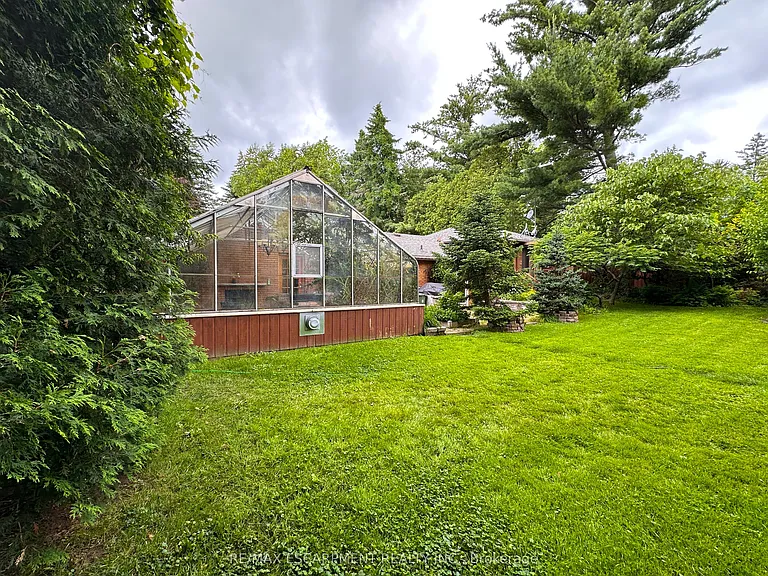467 Kitty Murray Ln — Photo 34