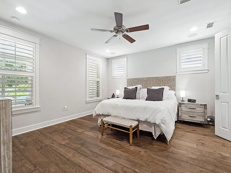 327 Cobalt Ln — Photo 15