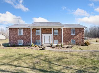 2360 Oak Corner Rd, Hamersville, OH 45130