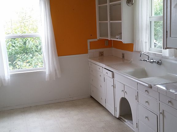 Large family kitchen
