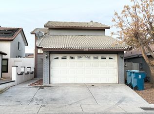 8132 Bridle Path Way, Las Vegas, NV 89145