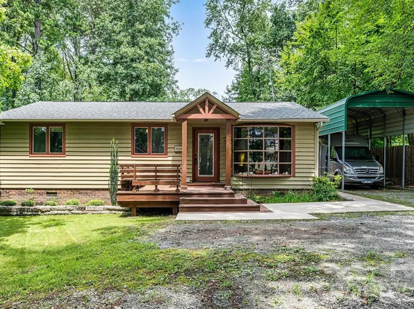 7697 Katherine Dr, Denver, NC 28037