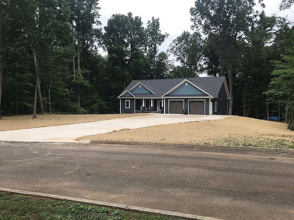 2nd image of 216 Meadowood Rd