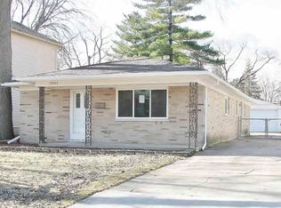 22903 Hayes Ave, Eastpointe, MI 48021