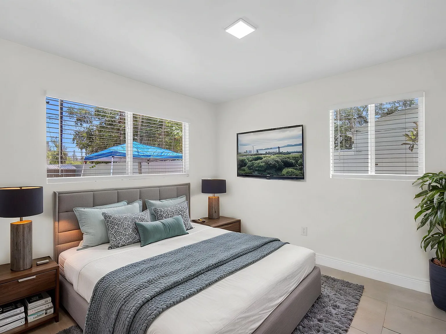 2 bed, 1560 sqft, $2,500 — Photo 4