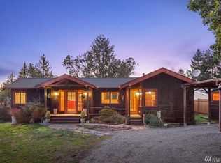 25644 75th Ave SW, Vashon, WA 98070