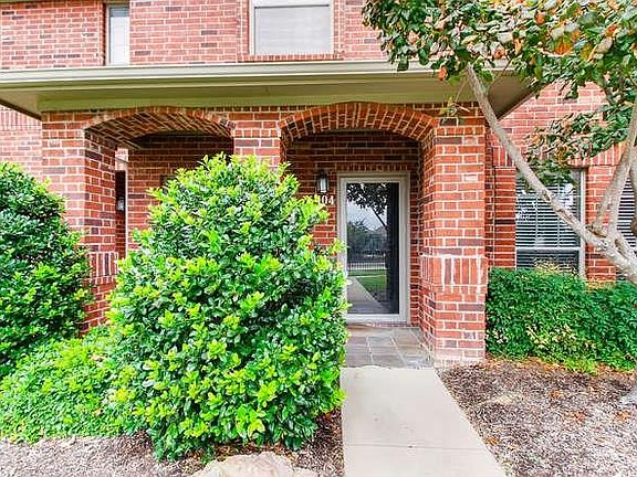 3rd image of 575 S Virginia Hills Dr Unit 104