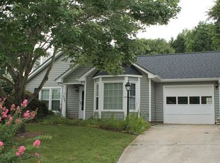 4901 White Horse Dr, Greensboro, NC 27410