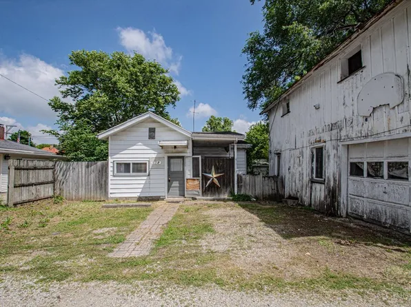 128 N Cherry St, Germantown, OH 45327