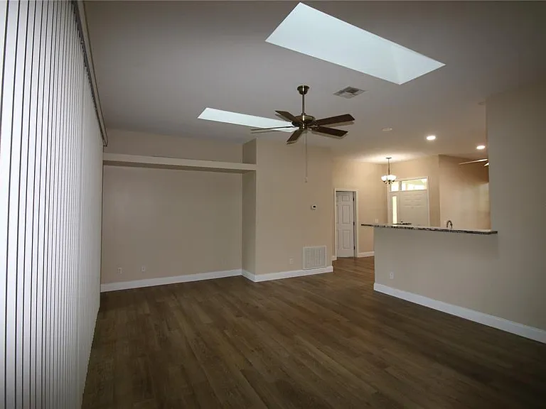 18965 SW 98th Pl — Photo 18