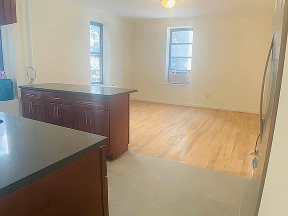 5th image of 815 W 181st St APT 1A