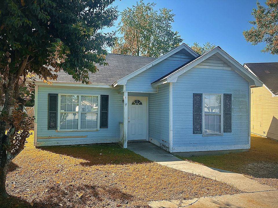 1st image of 5 Kensington Cir