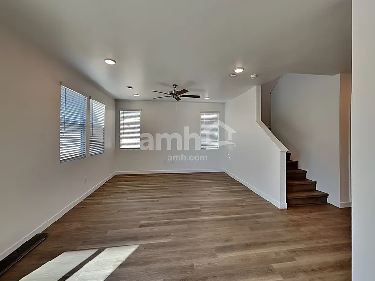 18458 W El Cortez Pl — Photo 8