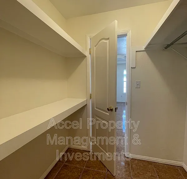 1712 Phoenix St #3 — Photo 19