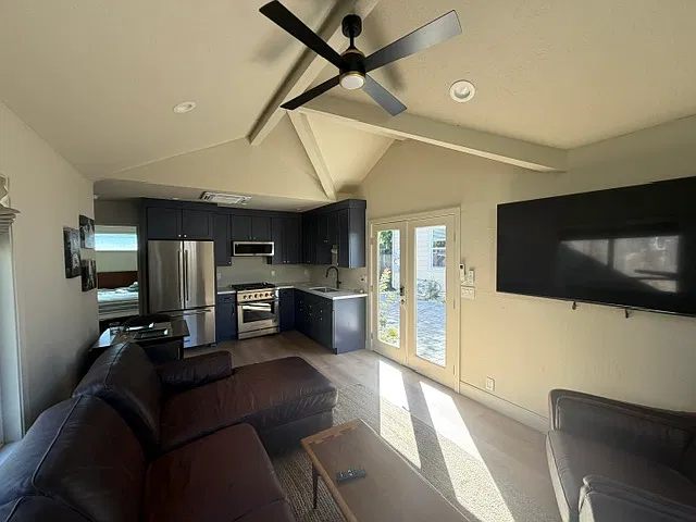 1 bed, 510 sqft, $2,500 — Photo 4