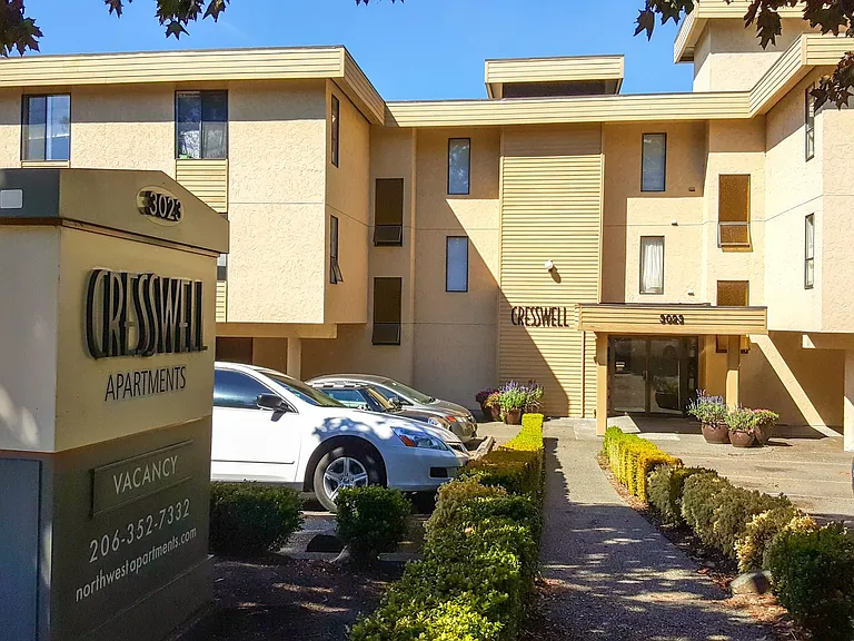 Cresswell Apartments — Photo 24
