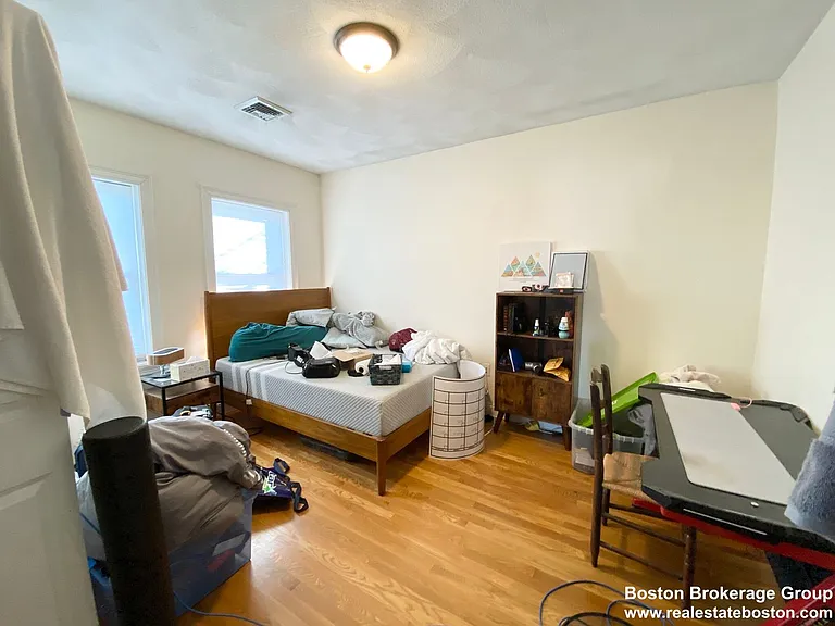 146 Hillside St #1 — Photo 1