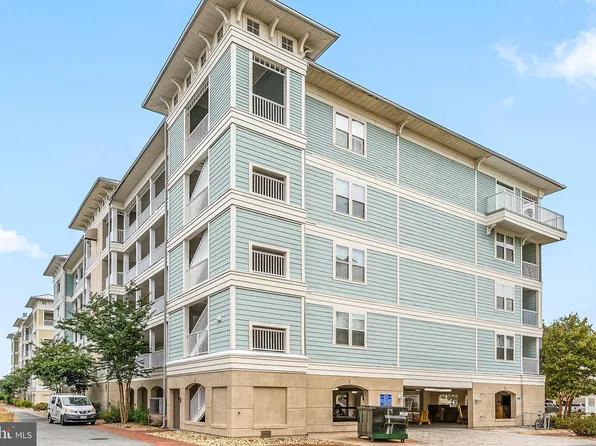37 Fountain Dr W #5D, Ocean City, MD 21842