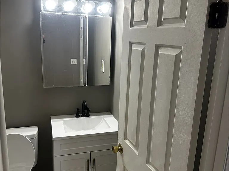 10 Foery Dr #105 — Photo 9