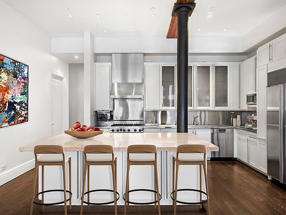 4th image of 104 Wooster St APT 2N