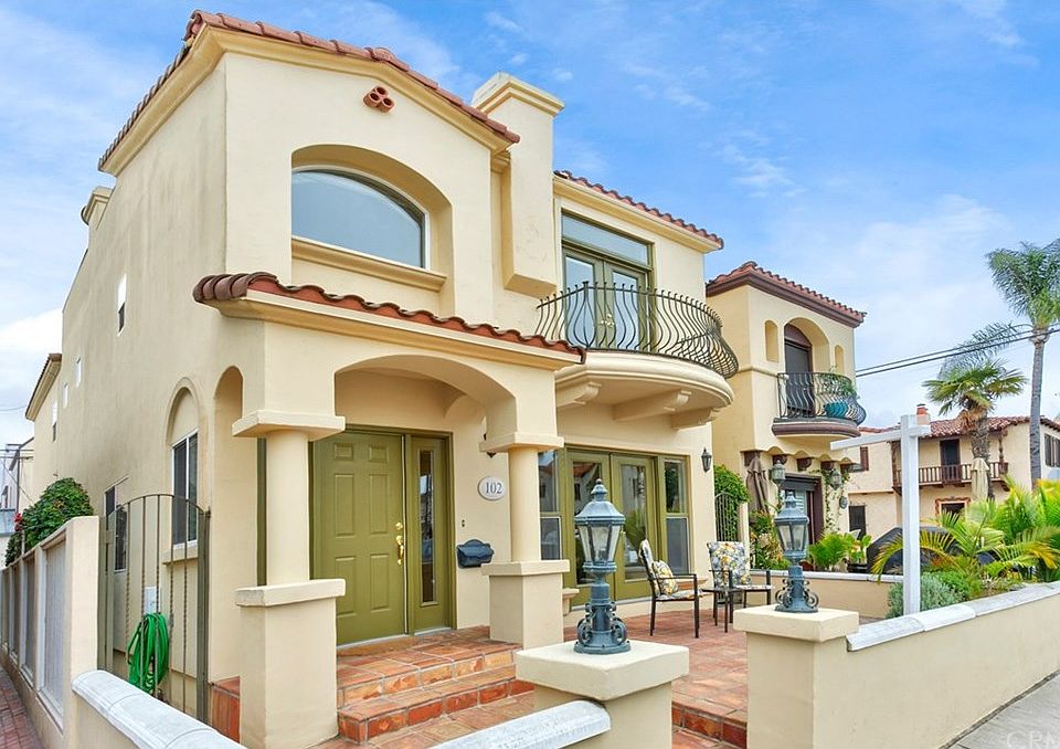 1st image of 102 Corona Ave