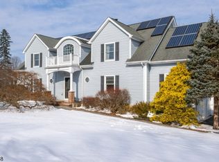 25 Manor House Rd, Budd Lake, NJ 07828