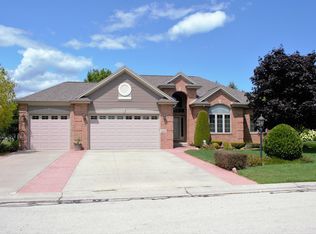 6432 Wembly Ln, Racine, WI 53406