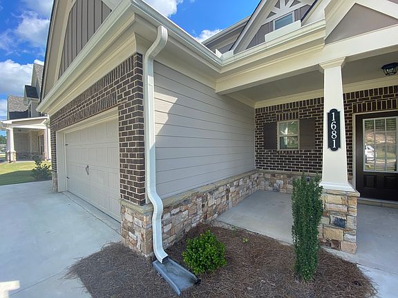 3rd image of 2927 Boulderridge Dr