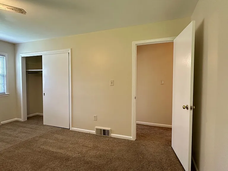 3486 Ormond Cir — Photo 26
