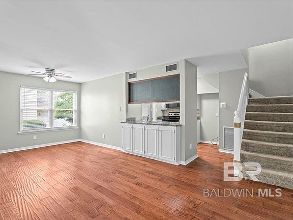 5th image of 6417 Cedar Bend Ct