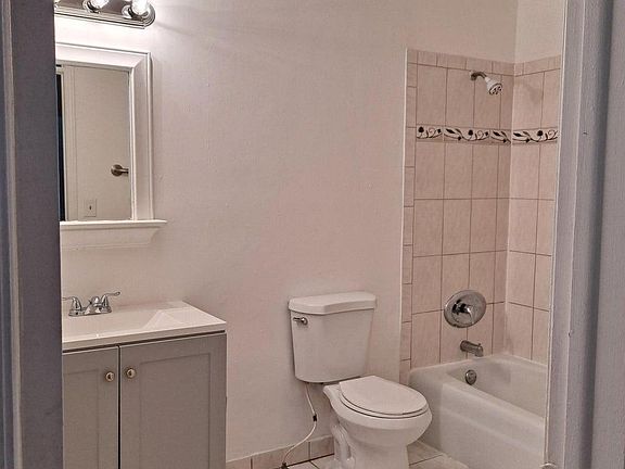 5th image of 5201 Atlantic Blvd Unit 132
