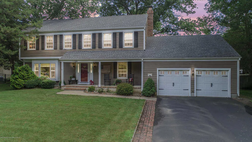 1745 Rolling Ridge Ln photo 1