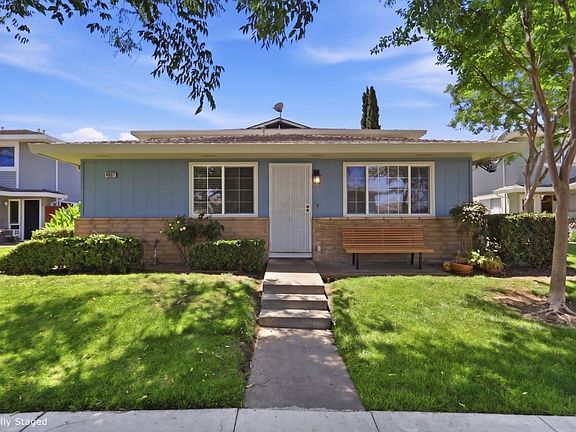3rd image of 4807 Capay Dr Unit 1