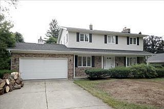 1st image of 128 Frances Dr