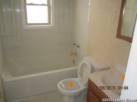5th image of 5905 Crockett Dr