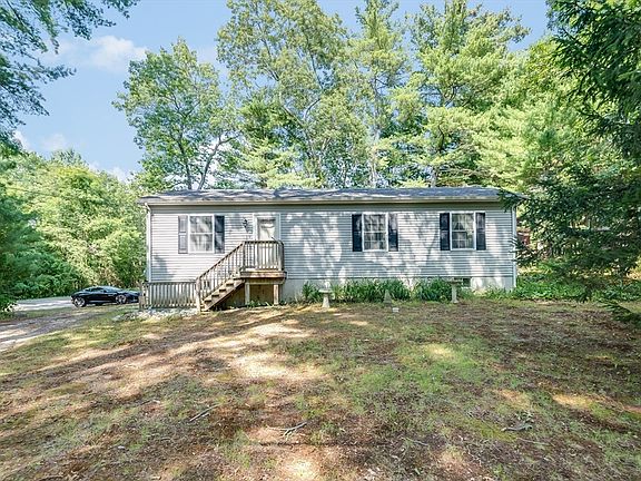 3rd image of 213 Glen Echo Blvd