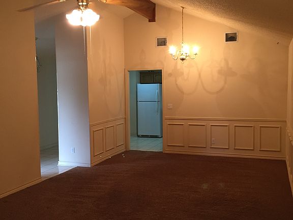 3rd image of 1505 N Burns Ave