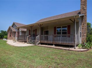 9922 Little Spavinaw Rd, Gravette, AR 72736