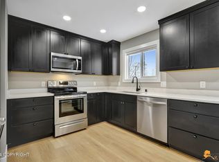 818 E 10th Ave APT 2, Anchorage, AK 99501