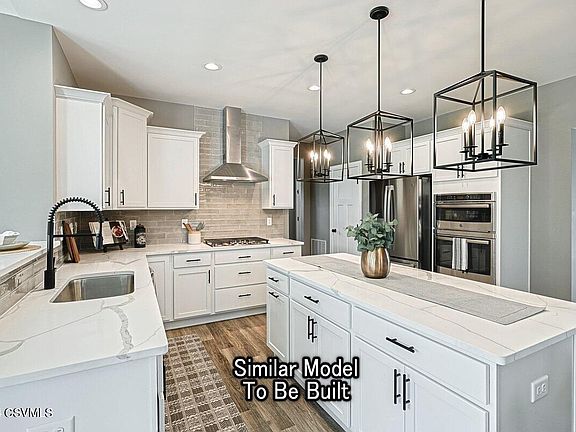 4th image of 195 Country Hills Ln