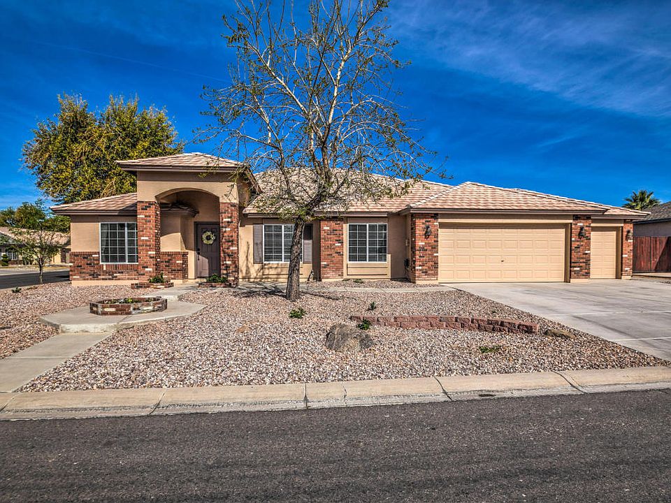 1st image of 3952 E Meadow Land Dr