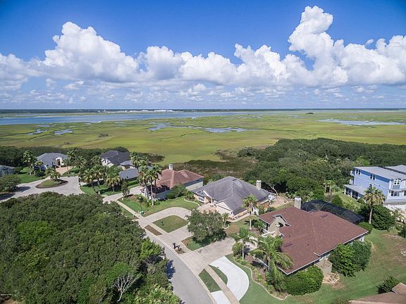 2nd image of 152 S Beach Dr