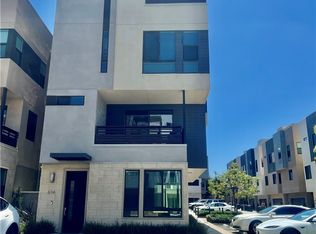 614 Malibu, Costa Mesa, CA 92627